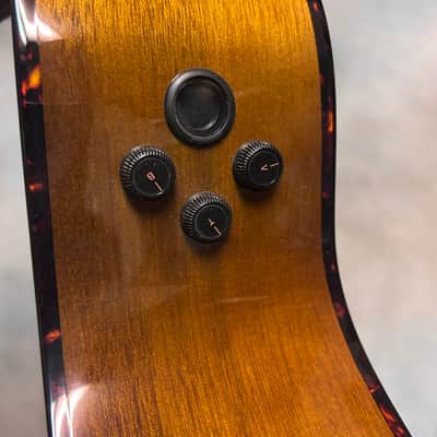 Breedlove Artista Pro Concert A CE Spruce-Myrtlewood w/OHSC image 6