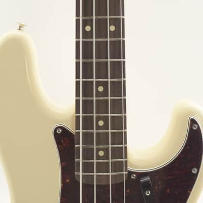 Fender Vintera II '60s Precision Bass 2023 Olympic White 4kg image 2