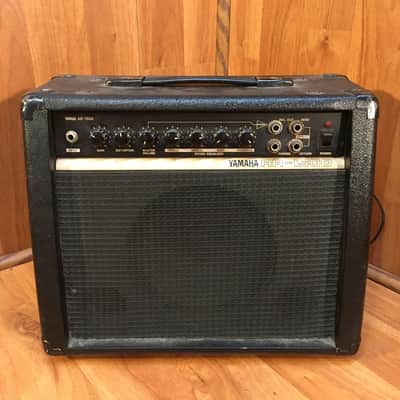 YAMAHA BASS AMPLIFIER MODEL AR‐1500B YAMAHA Small Amplifiersシリーズ ベースコンボアンプAR-1500B中古