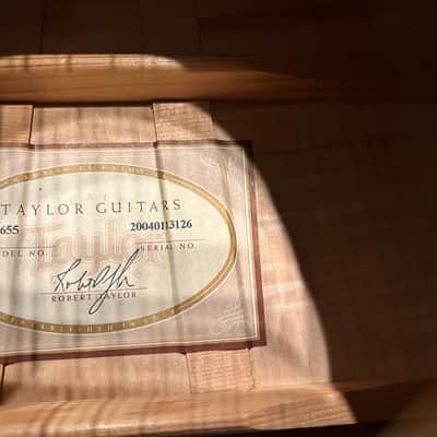 Taylor 655 12-String Acoustic Guitar (2004) – Excellent/Near Mint Condition w/ Original Taylor Hardshell Case image 7