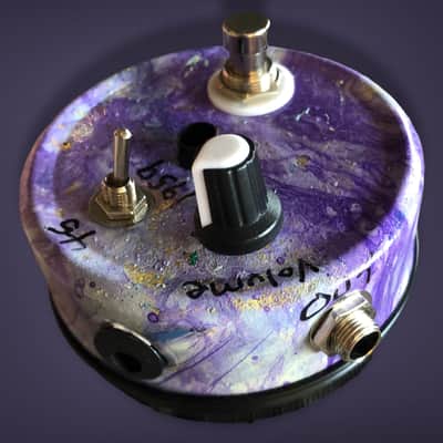 Player's Gear's History of Rock British Style Overdrive Pedal - Purple swirl image 4