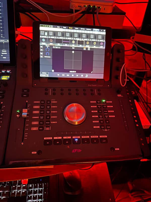 Avid Pro Tools Dock 2010s - Black w/ Apple 2020 iPad 8 10.2 in Retina (A2270) image 1