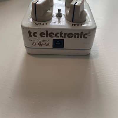 TC Electronic Spark Booster 2012 - Present - White image 3