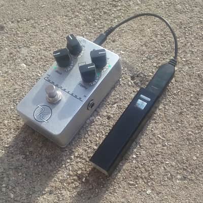 9v Pedal Power 2019 Includes Modded "Stays On" Power Bank image 1