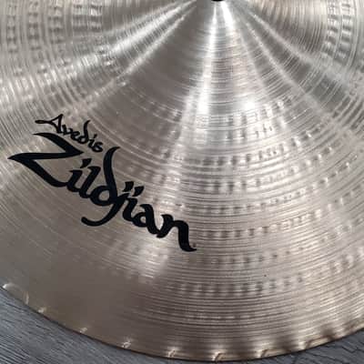 Zildjian 14" A Series Mastersound Hi-Hat Cymbals (Pair) (Mint, Rare Condition!) image 16