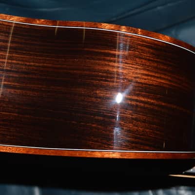 Hsienmo Shiyi 2025 - Gloss Lacquer image 3