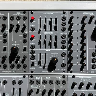 Behringer System 100 Clone with TipTop Audio Mantis Case and Carry Backpack System 100 Full Build 2025 - Gray image 6