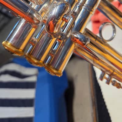 Bach stradivarius 72* silver and gold image 3