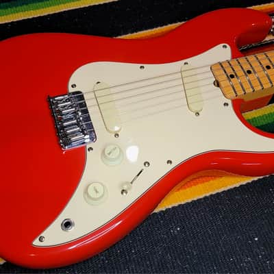 Squier Bullet 1 S-2 1984 - Red image 3