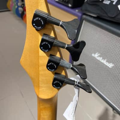 Manne bass basic serie 4 CORDE Natural image 4