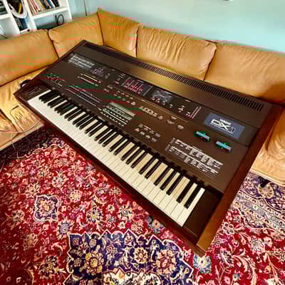 WOW! -Yamaha DX-1 c 1983 original vintage MIJ Japan digital poly synth synthesizer DX1