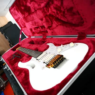 Ibanez JEM7VWH Steve Vai Signature – 2019 Final-Year Fujigen MIJ – Original Hard Case image 8