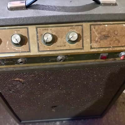 Silvertone Sears Silvertone 10XL Model 1421 Tube Amplifier Working Tremolo Late '60s - brown olive tolex with gold anodized faceplate image 2