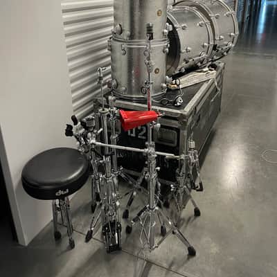 Frank Ferrer's Guns 'n' Roses, Steven Adler "Not In This Lifetime" Tour, DW Collectors 2010s - Silver Sparkle Lacquer. Complete Set! Signed by Whole Band!! image 14