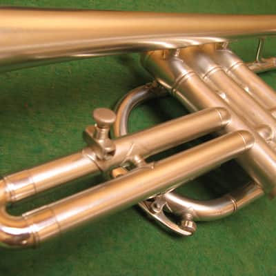 H.N. White American Standard Silver Cornet 1932 - Excellent! - Case and H.N. White 3 Mouthpiece image 10