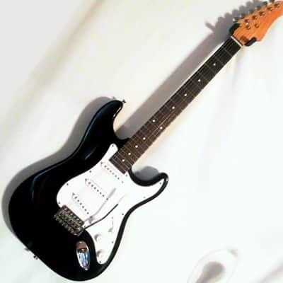 🎸+Amp! Unmarked S Series Electric Guitar +Whammy / Tremolo +Rosewood FB +Soft Case/Gg Bag +Strap +Cable +Pick!🎸 image 2