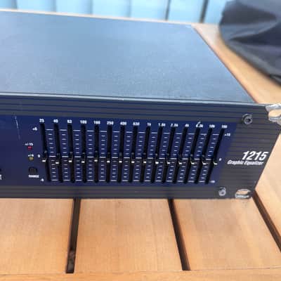 dbx 1215 Dual Channel 15-Band EQ 2000 - Black image 3