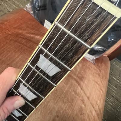 2016 Epiphone Les Paul Standard Electric Guitar With NEW Gator Gig Bag image 4
