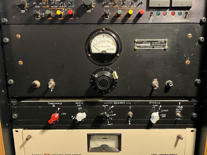 Federal AM-864 Compressor Limiter 1950s - Black image 1
