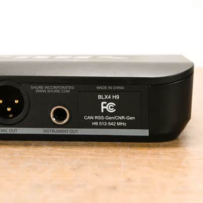 Shure BLX14 Bodypack Wireless System - H9 Band: 512-542 MHz (NO PSU) CG014KF image 5