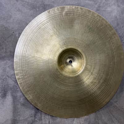 ZILDJIAN 15" "CONCERT" CRASH, 1960's VINTAGE image 10