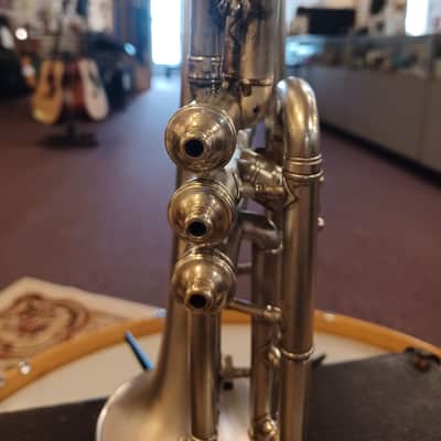 J.W. York & Sons cornet 1903 - silver image 8
