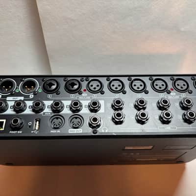 RCF M18 Digital Mixer with Integrated Effects 2010s - Black image 2
