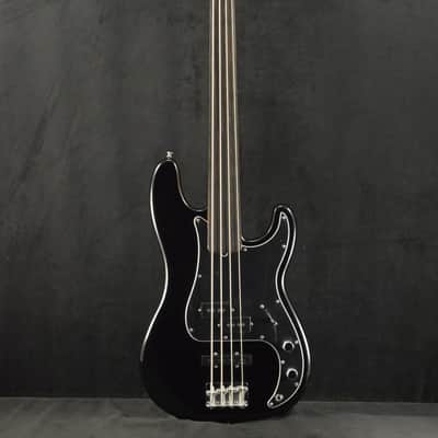 Fender Tony Franklin Fretless Precision Bass Ebony Fingerboard Black image 2
