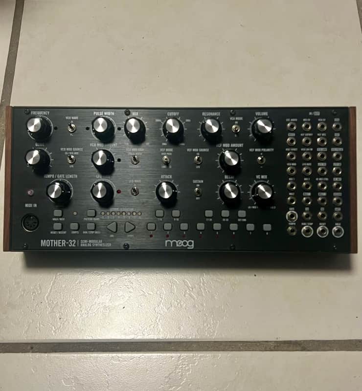Moog Mother-32 Tabletop Semi-Modular Synthesizer | Reverb Canada