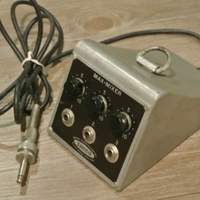 1950's (?) Speco Max-Mixer Three Channel Mixer image 10