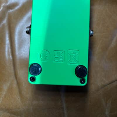 Electro-Harmonix Lizard King Bass Octave Fuzz 2024 - Present - Green image 2