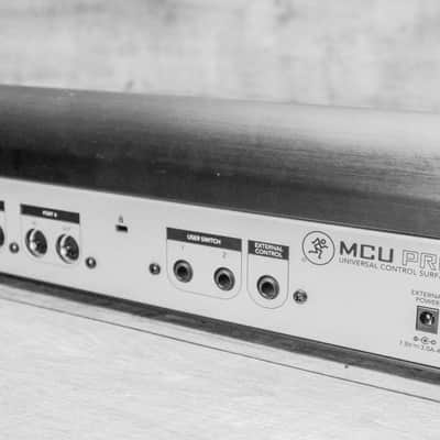 Mackie MCU Pro 8-Channel Control Surface w/USB image 7