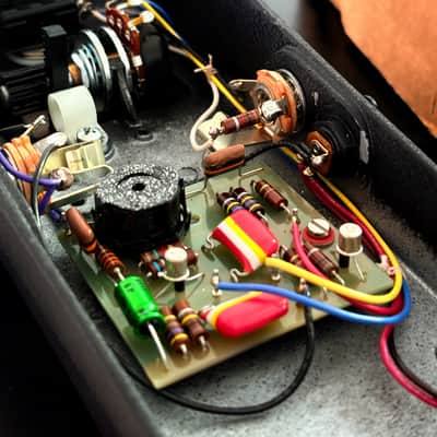Dunlop Jimi Hendrix Wah - Vintage restomod 2026 - Black image 9