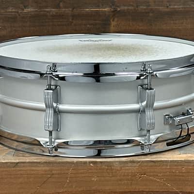 1970s Ludwig No. 404 Acrolite 5x14 8-Lug Aluminum Snare Drum image 6
