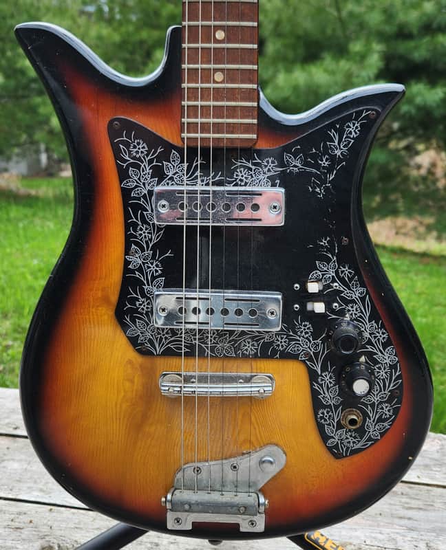 Teisco ET-200 Sunburst | Reverb Canada