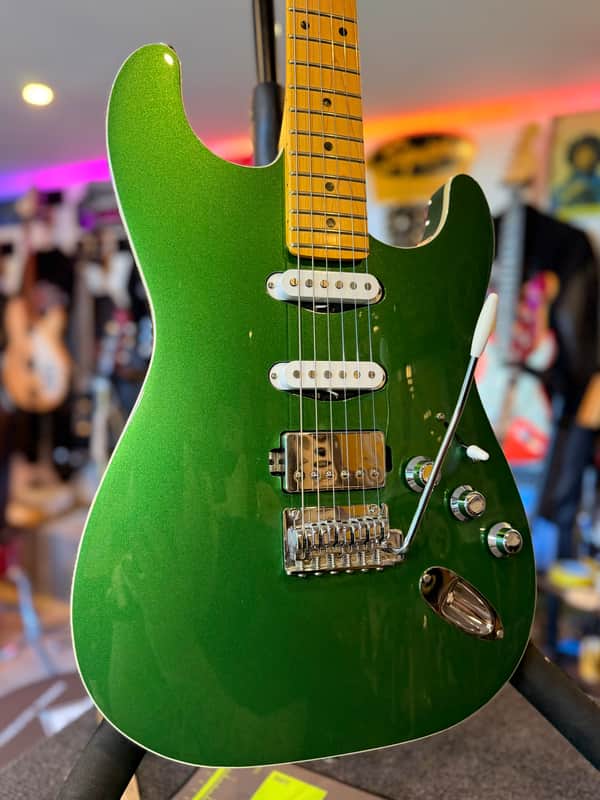 Fender Aerodyne Special Stratocaster HSS 2023 - Speed Green Metallic