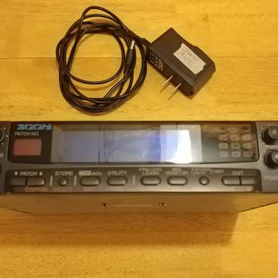 Zoom 9050 Multi-effects half rack guitar pedal | Reverb