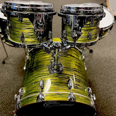 Used 5pc Gretsch Renown Green oyster Drumset image 6
