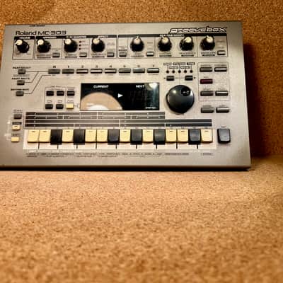 Roland MC-303 Groovebox 1990s – Serviced – Warranty image 3