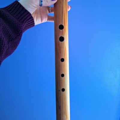 Blue Bear Flutes Native American 5 Hole Flute Low E 2023 - Western Cedar - Rabbit Totem image 2