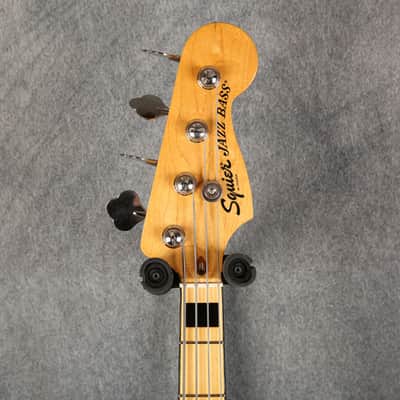 Squier Classic Vibe 70s Jazz Bass - 3 Tone Sunburst - 2nd Hand (166177) image 4