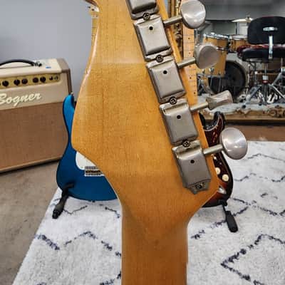 Fender American Vintage '57 Stratocaster - 1988 - Lake Placid Blue image 6