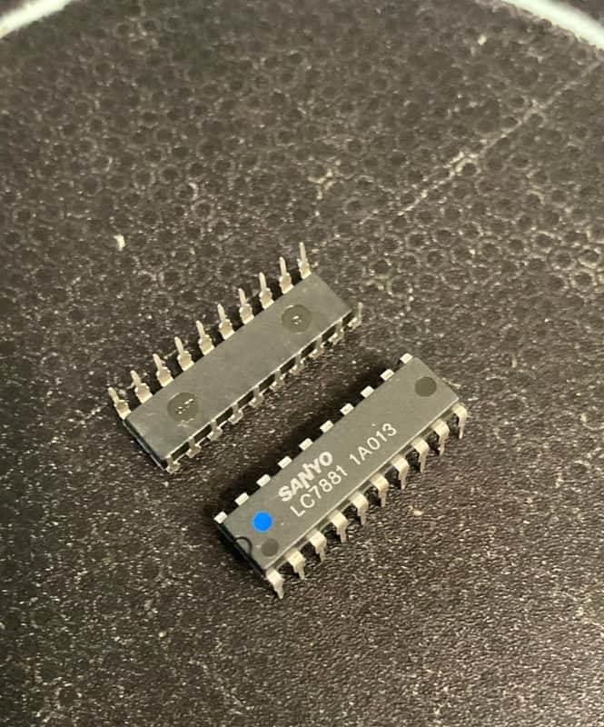 LC7881 Vintage and Obsolete Collectible Part - Lot qty of 5 pcs image 1