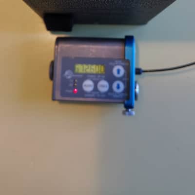 Lectrosonics SM + UCR411 Block 26, 665.6-691.1 MHz Wireless Microphone System 3x image 10