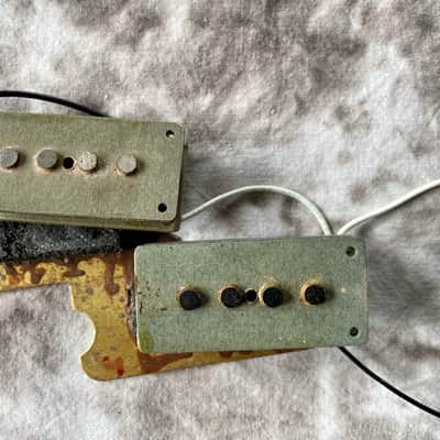 1970s Fender Precision Bass pickup set. Needs repair image 6