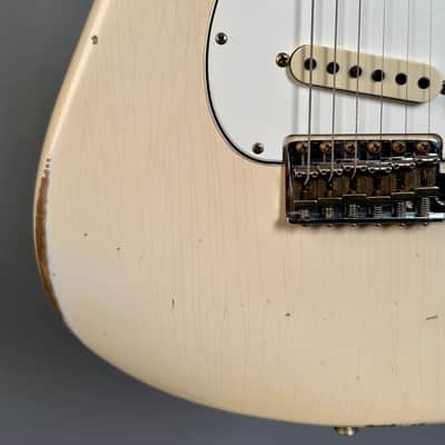 Fender Custom Shop Limited Edition 1964 Stratocaster Relic Super Faded Aged Shell Pink image 12