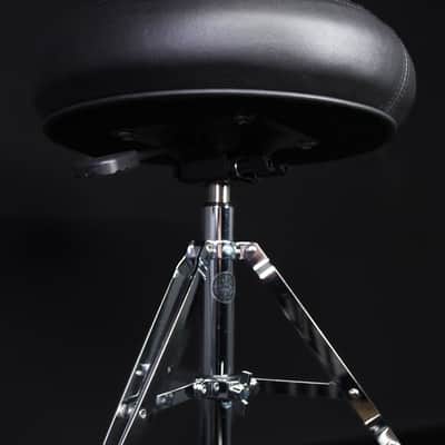 Roc-N-Soc Extended Base Round Throne - Blue image 3