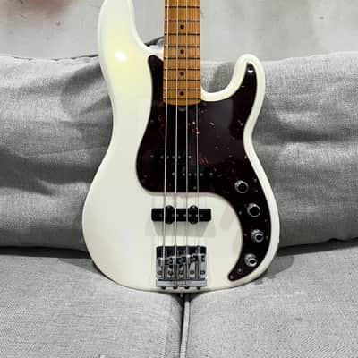 Fender Fender Precision Ultra Bass 2022 image 2