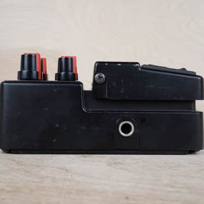 Yamaha DI-01 Distortion 1980s Black MIJ Vintage Japan Pedal image 5