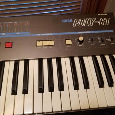 Korg Poly-61 Analogue Programmable Polyphonic Synthesizer image 3